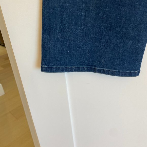 Soft Surrounding Dark Denim Bootcut Jeans Size 8 - Picture 3 of 5